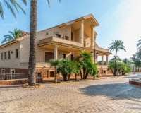 Herverkoop - Villa - Molins - Inland