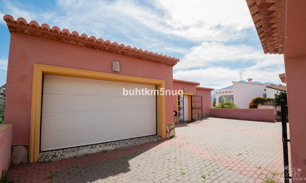 Herverkoop - Villa - Orba - Orba Centro