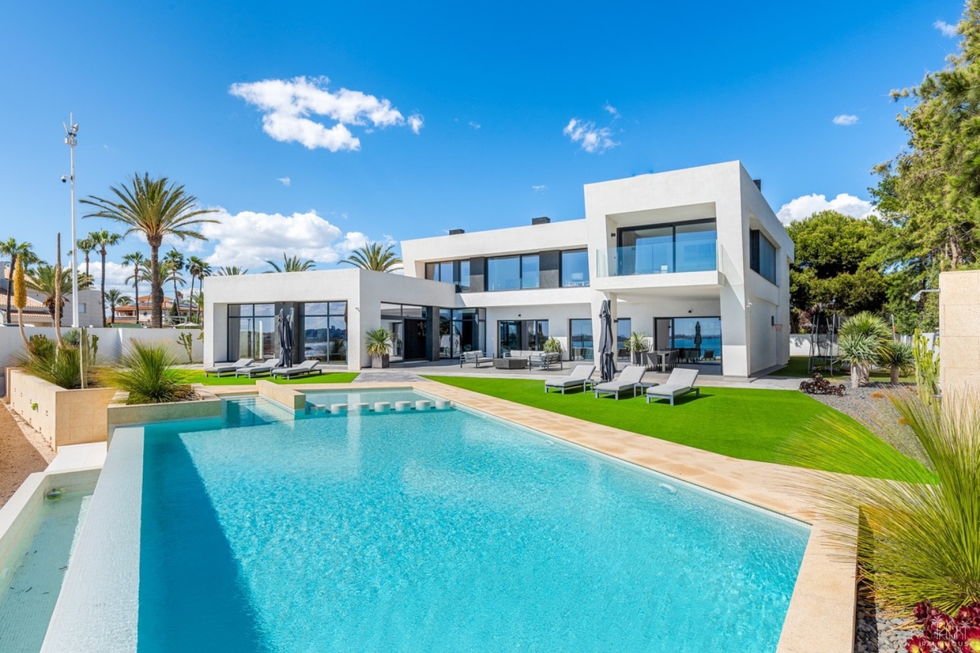 Herverkoop - Villa - Orihuela - Cabo Roig
