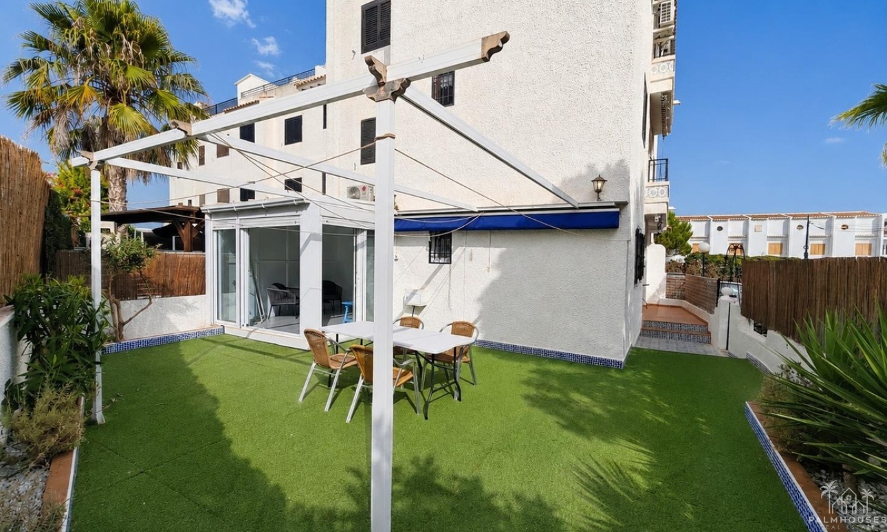 Herverkoop - Villa - Orihuela - Cabo Roig