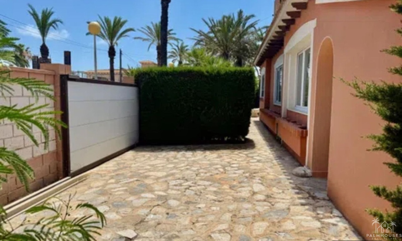Herverkoop - Villa - Orihuela - Cabo Roig
