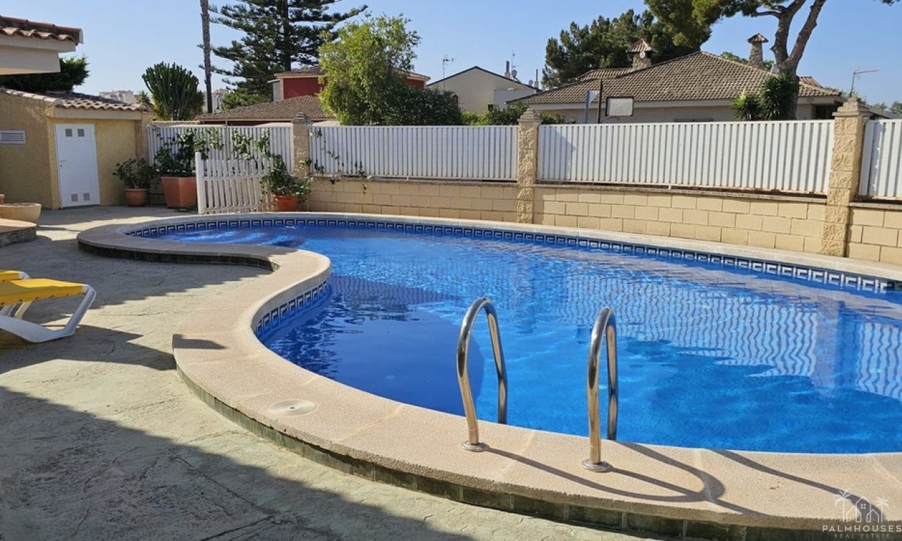 Herverkoop - Villa - Orihuela - Campoamor