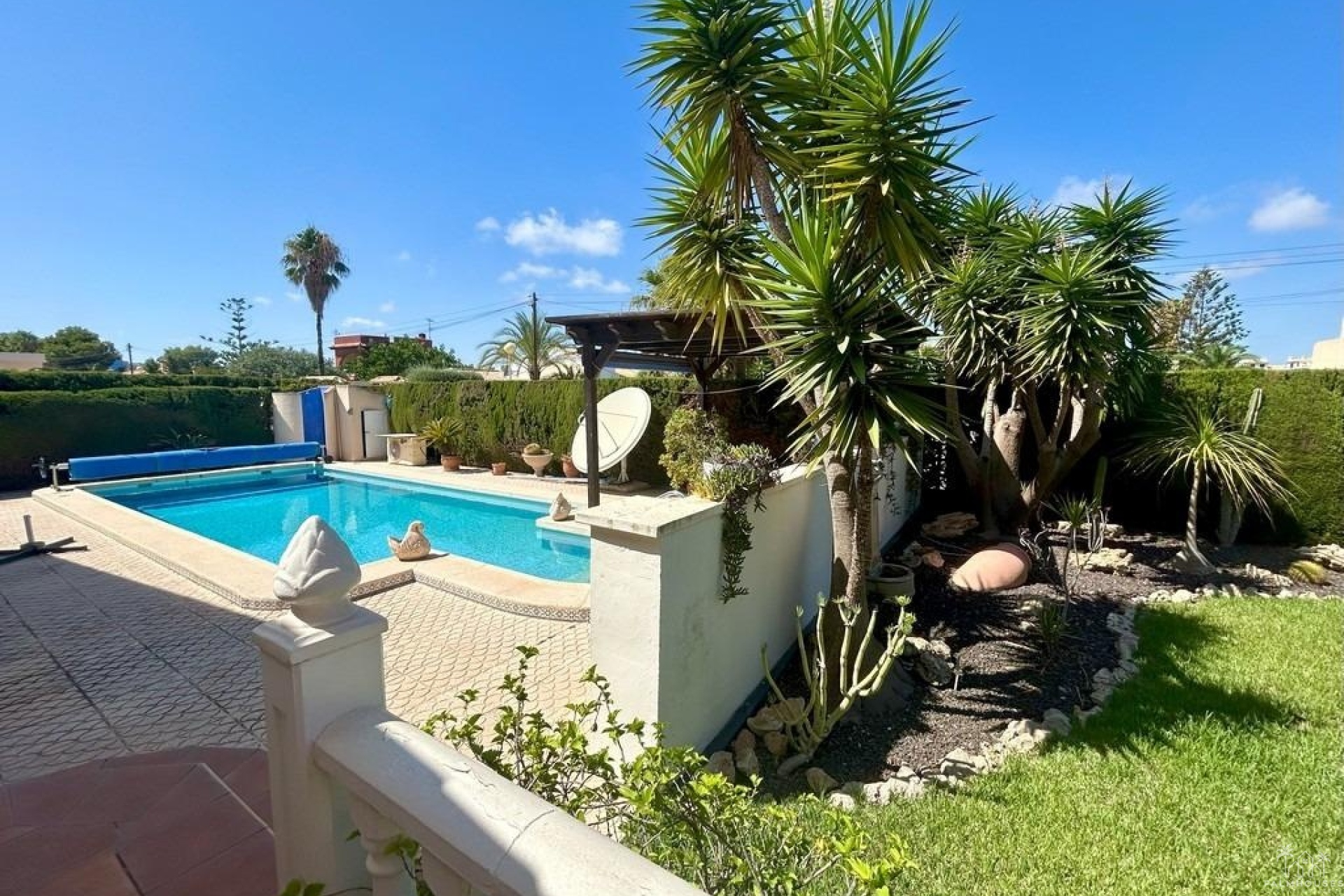Herverkoop - Villa - Orihuela Costa - Aguamarina