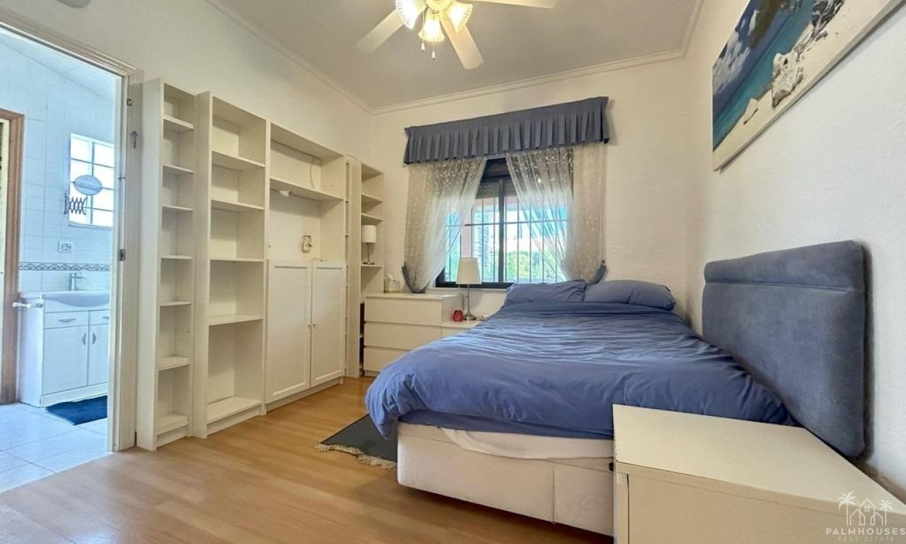 Herverkoop - Villa - Orihuela Costa - Aguamarina