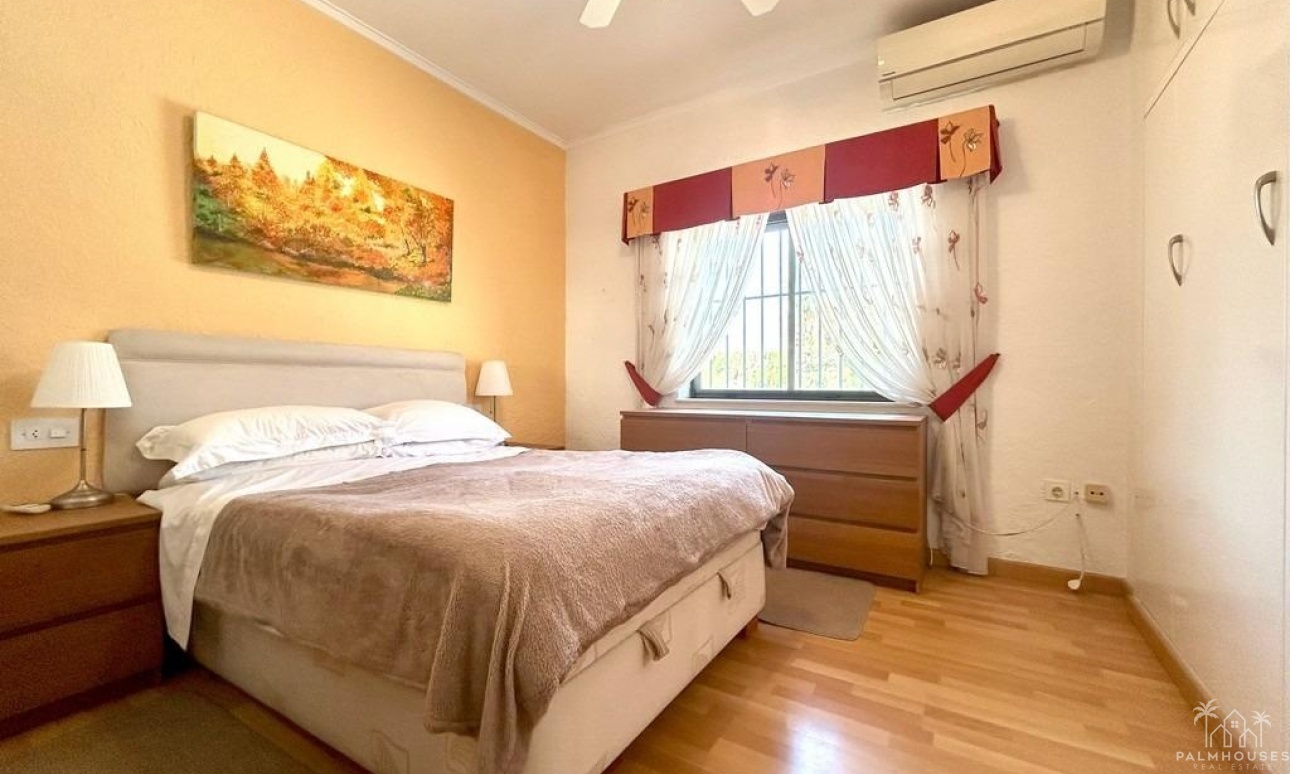 Herverkoop - Villa - Orihuela Costa - Aguamarina