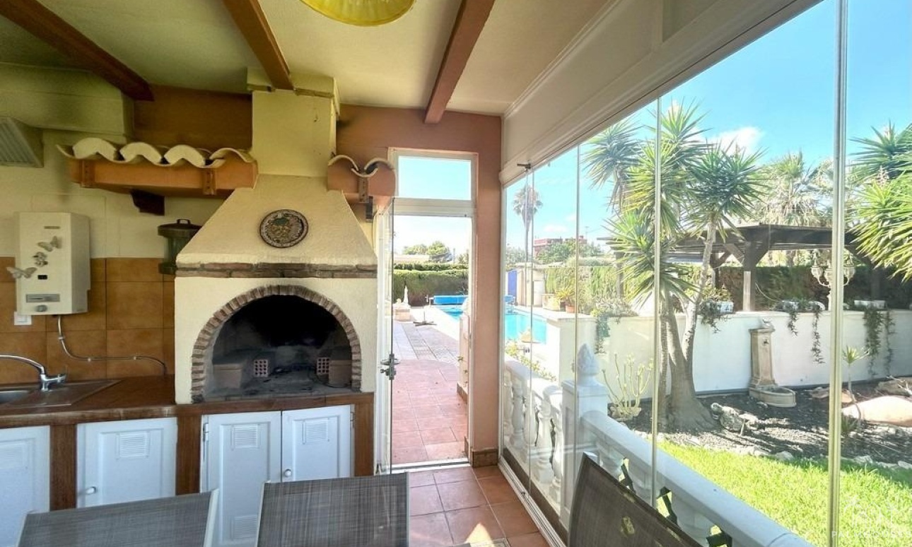 Herverkoop - Villa - Orihuela Costa - Aguamarina