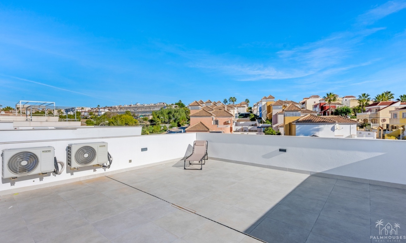 Herverkoop - Villa - Orihuela Costa - Blue Lagoon