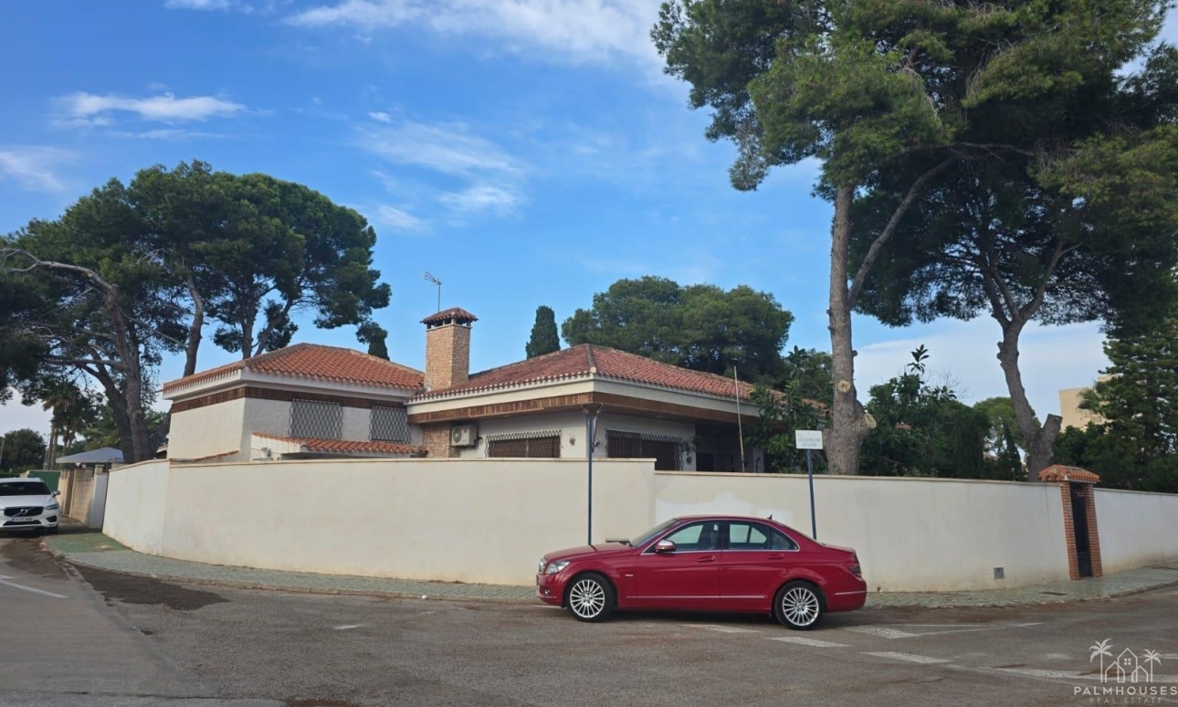 Herverkoop - Villa - Orihuela Costa - Campoamor