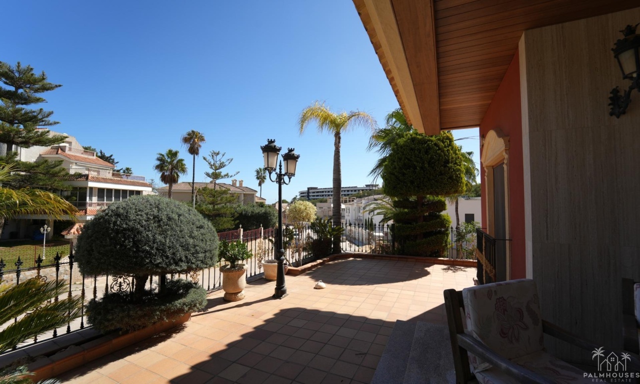 Herverkoop - Villa - Orihuela Costa - Campoamor