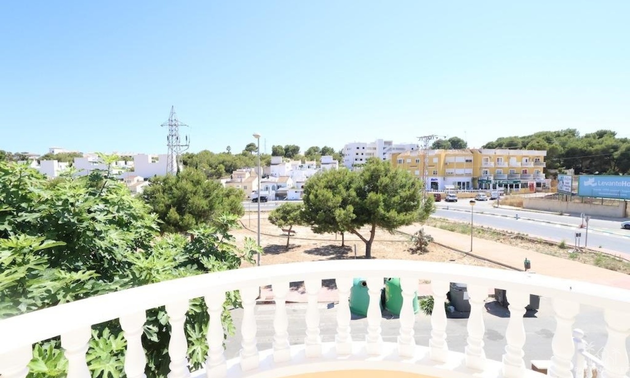 Herverkoop - Villa - Orihuela Costa - Costa Blanca