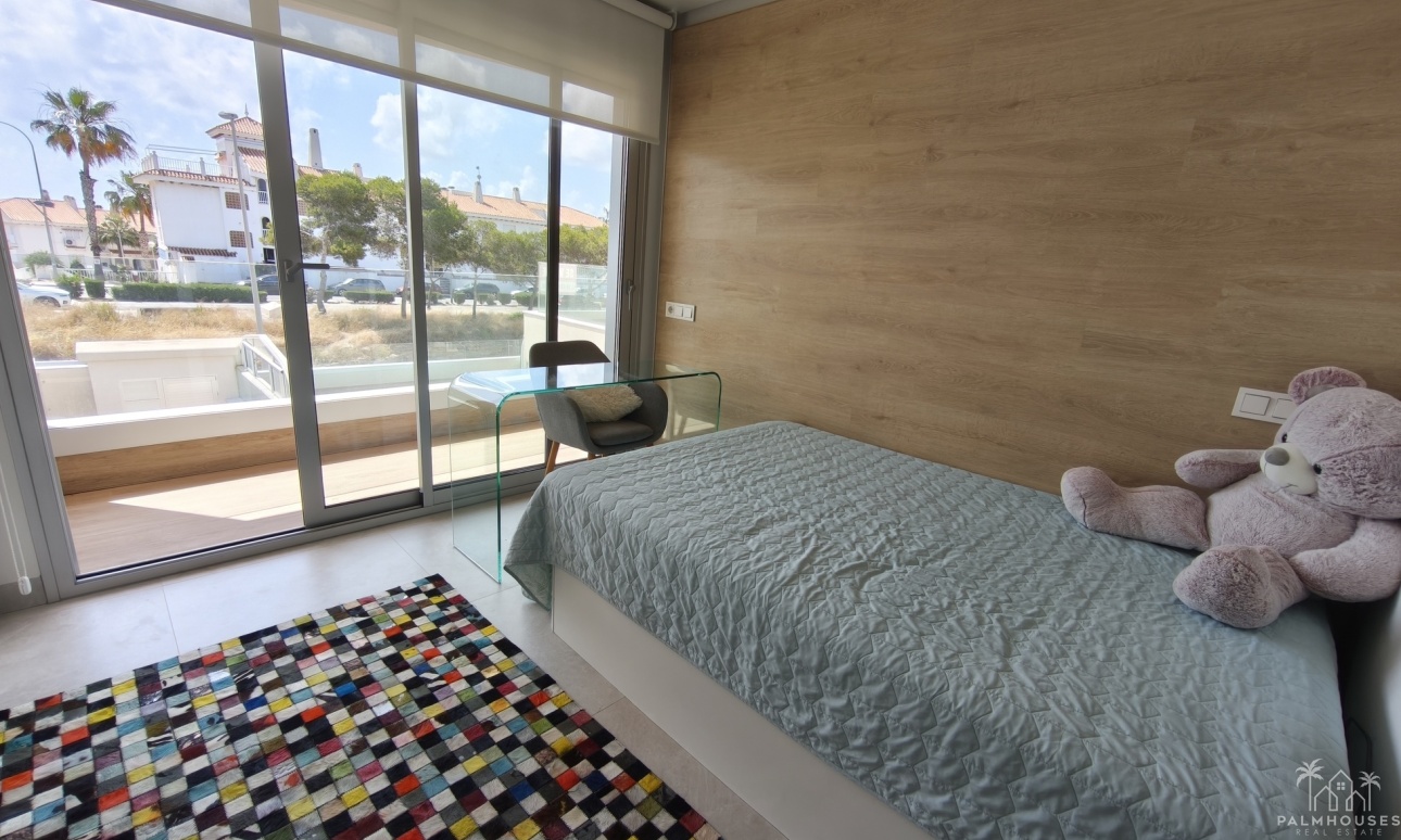 Herverkoop - Villa - Orihuela Costa - Costa Blanca