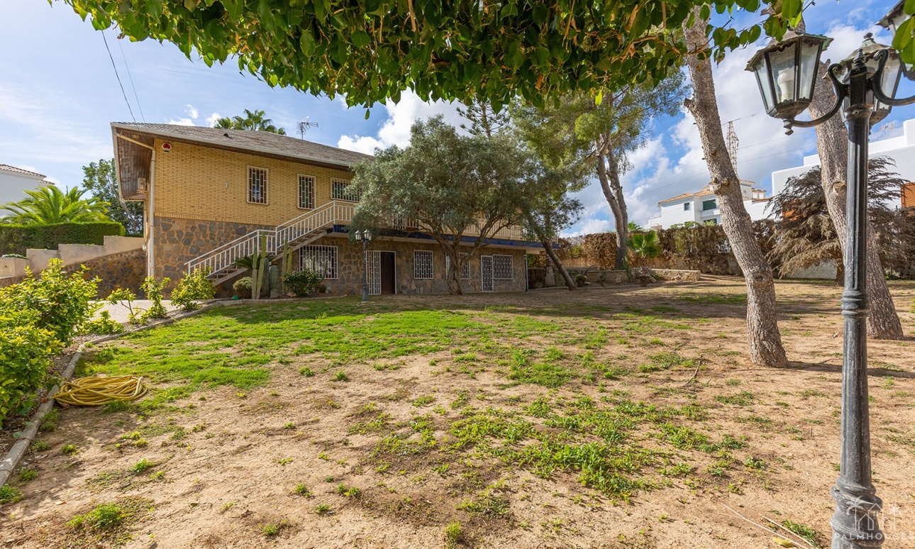 Herverkoop - Villa - Orihuela Costa - Costa Blanca