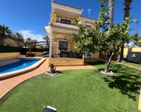 Herverkoop - Villa - Orihuela Costa - Costa Blanca