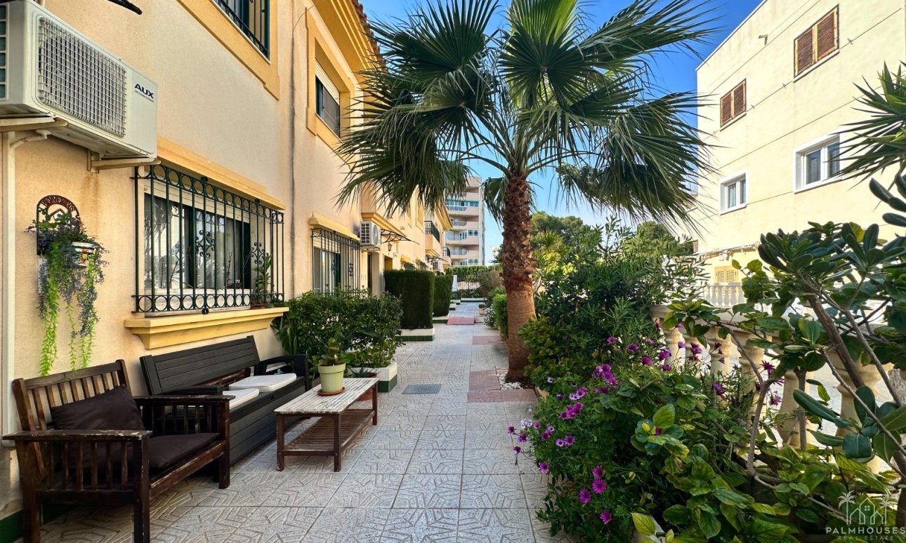 Herverkoop - Villa - Orihuela Costa - Costa Blanca