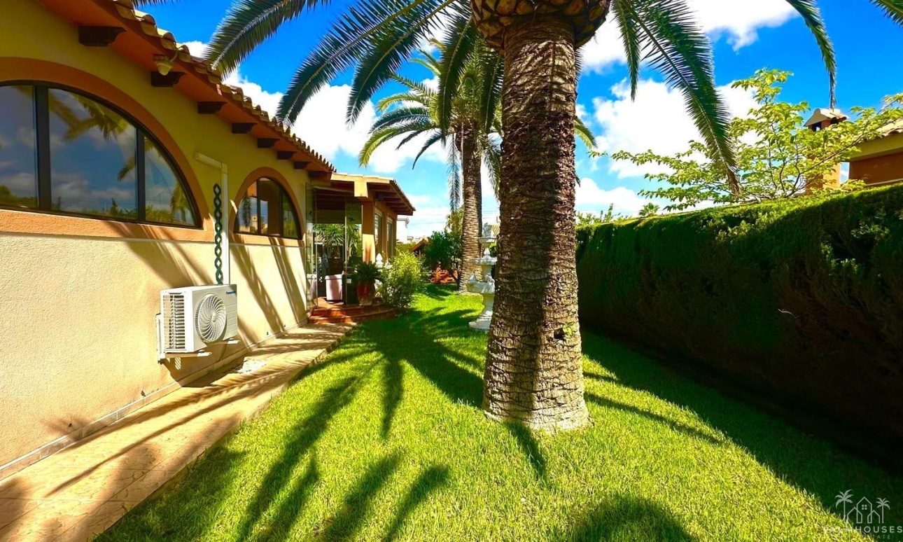 Herverkoop - Villa - Orihuela Costa - Costa Blanca