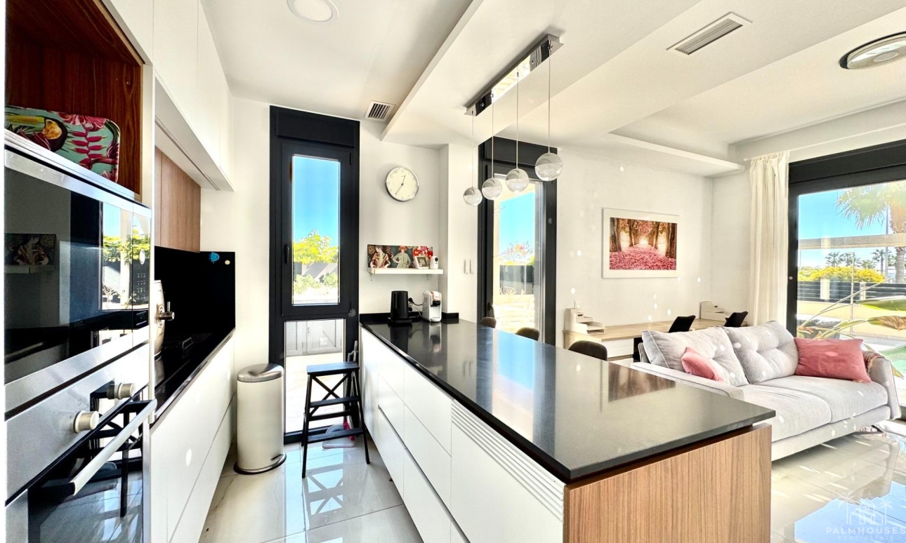 Herverkoop - Villa - Orihuela Costa - Lomas de Cabo Roig