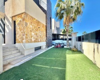 Herverkoop - Villa - Orihuela Costa - Lomas de Cabo Roig
