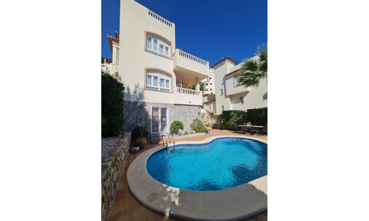 Herverkoop - Villa - Orihuela Costa - Lomas De Campoamor-las Ramblas