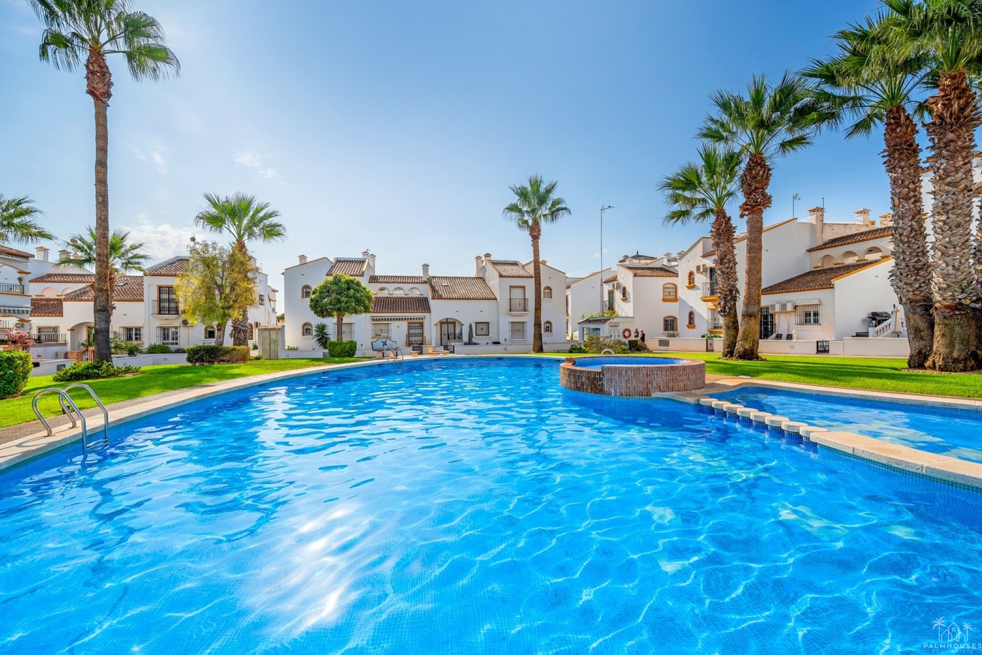Herverkoop - Villa - Orihuela Costa - Los Dolses