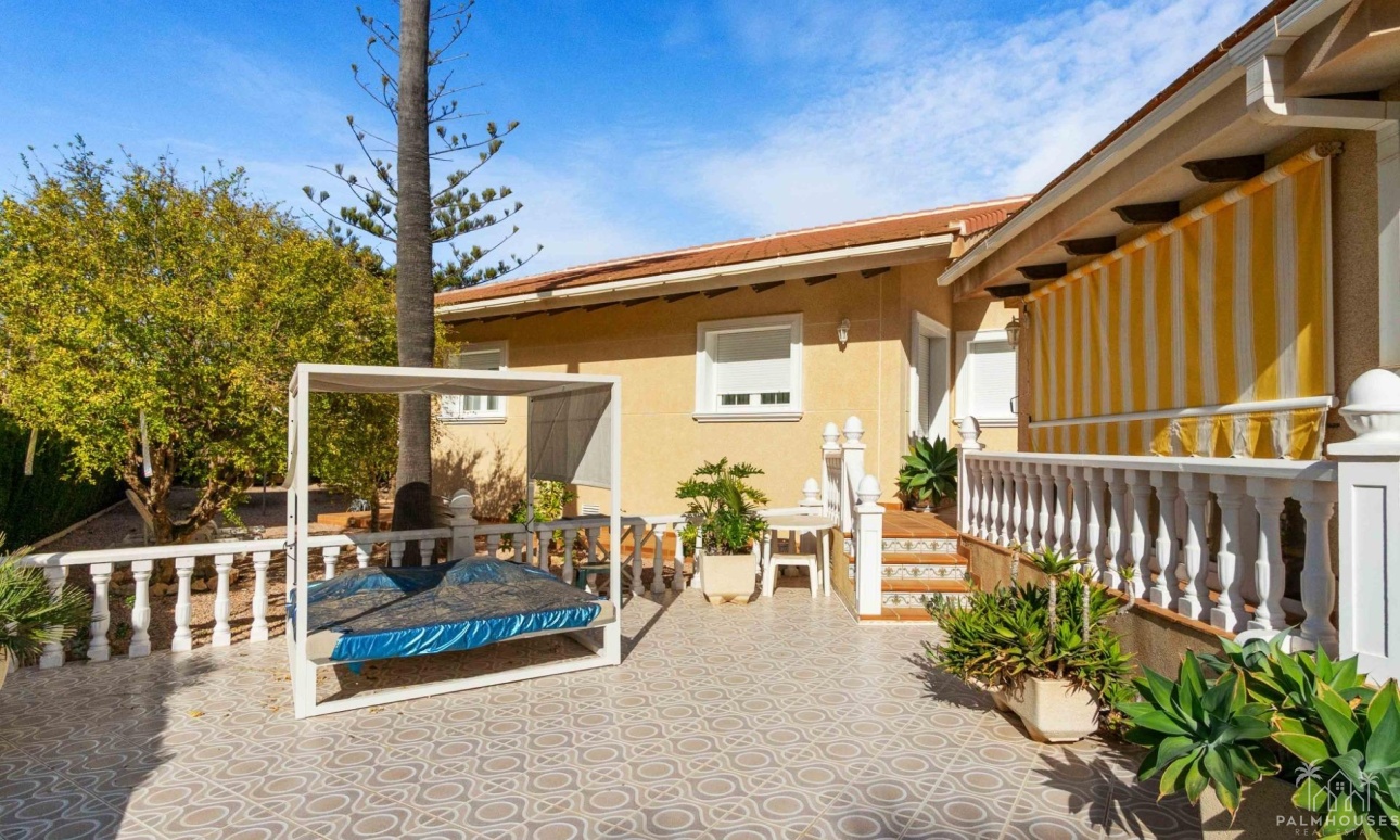 Herverkoop - Villa - Orihuela Costa - Muy Cerca De La Playa