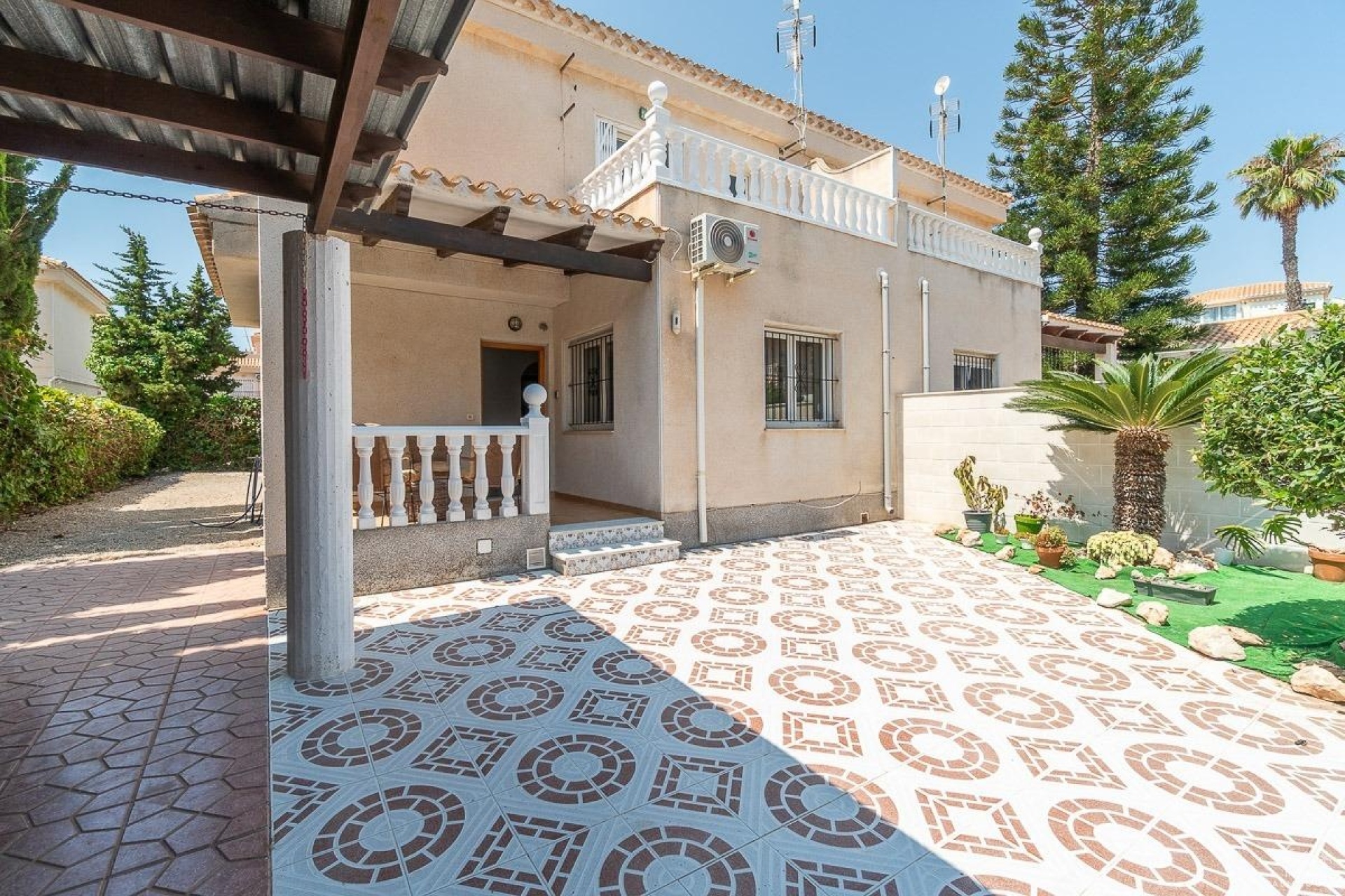 Herverkoop - Villa - Orihuela Costa - Playa Flamenca