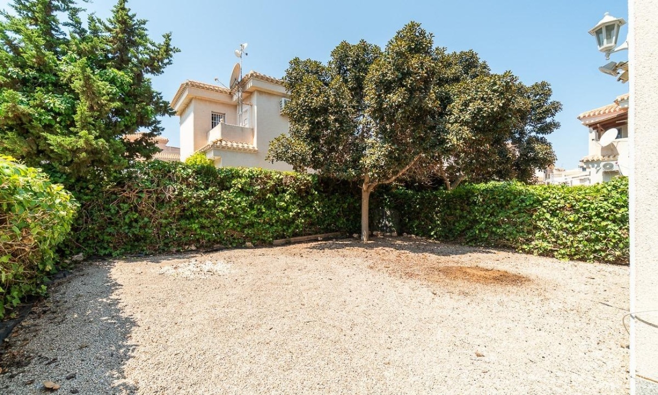 Herverkoop - Villa - Orihuela Costa - Playa Flamenca