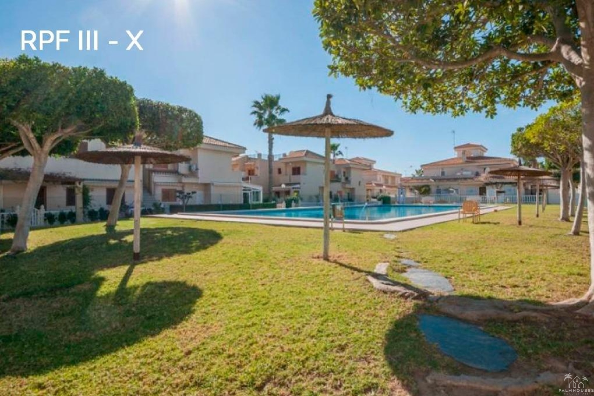 Herverkoop - Villa - Orihuela Costa - Playa Flamenca