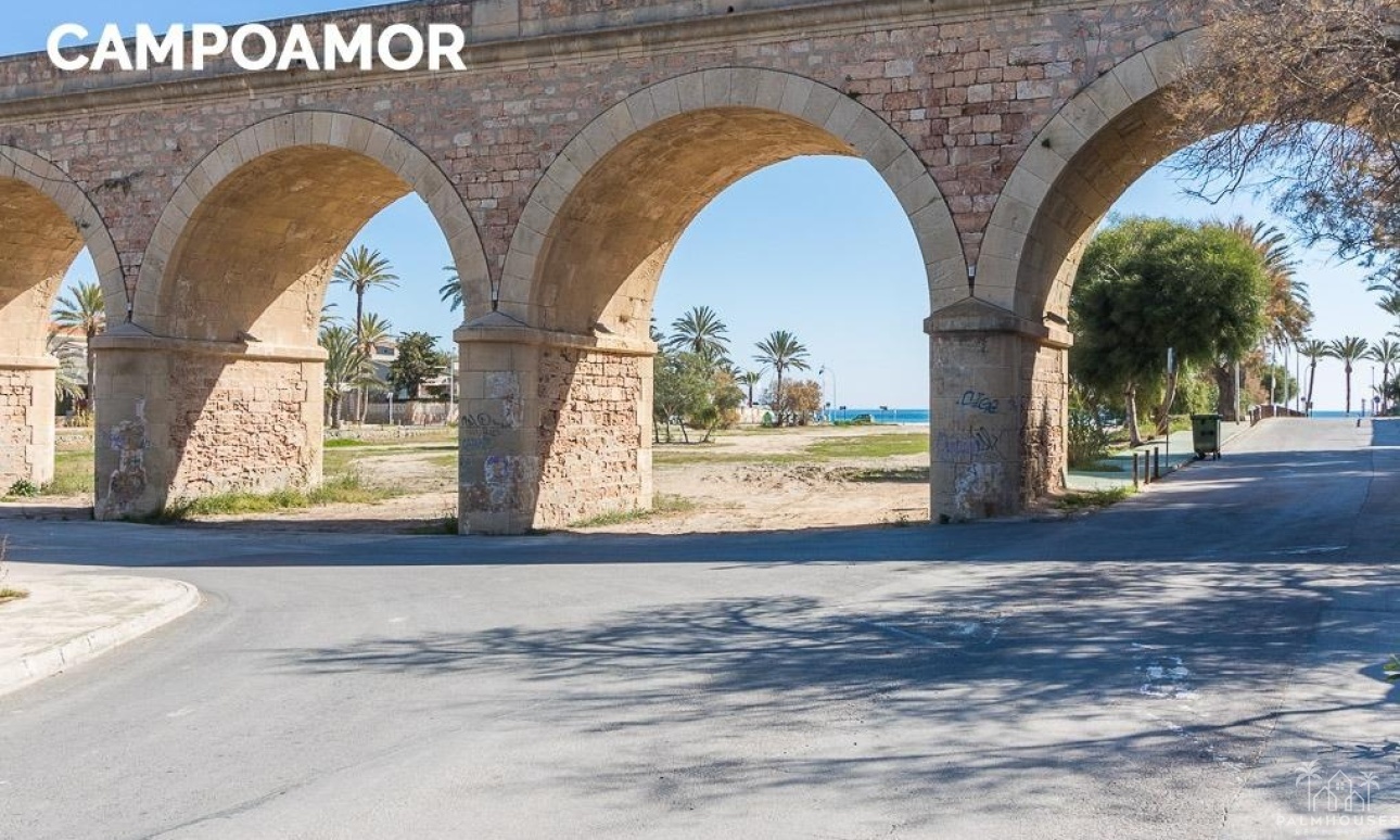 Herverkoop - Villa - Orihuela Costa - Playa Flamenca