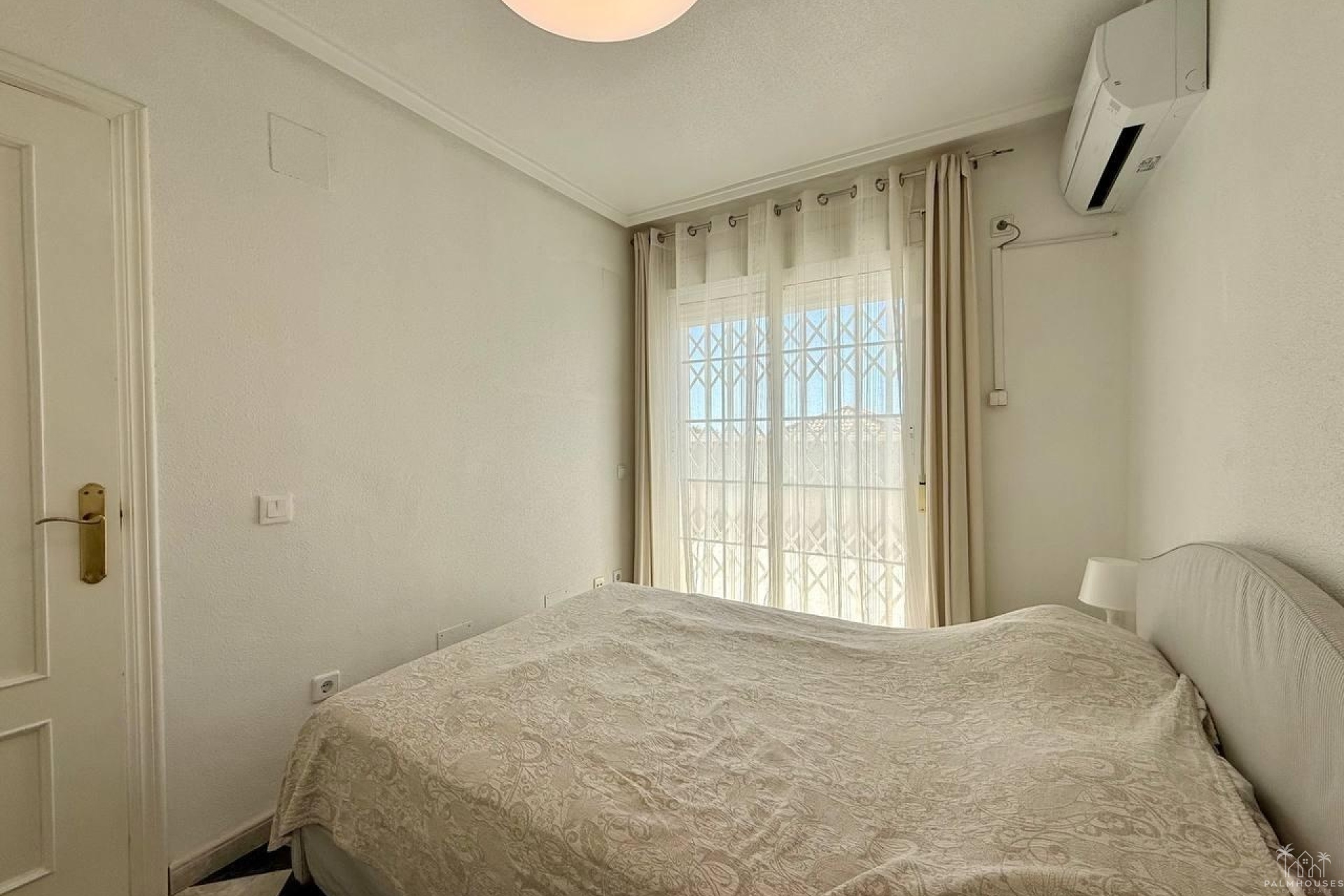 Herverkoop - Villa - Orihuela Costa - Playa Flamenca