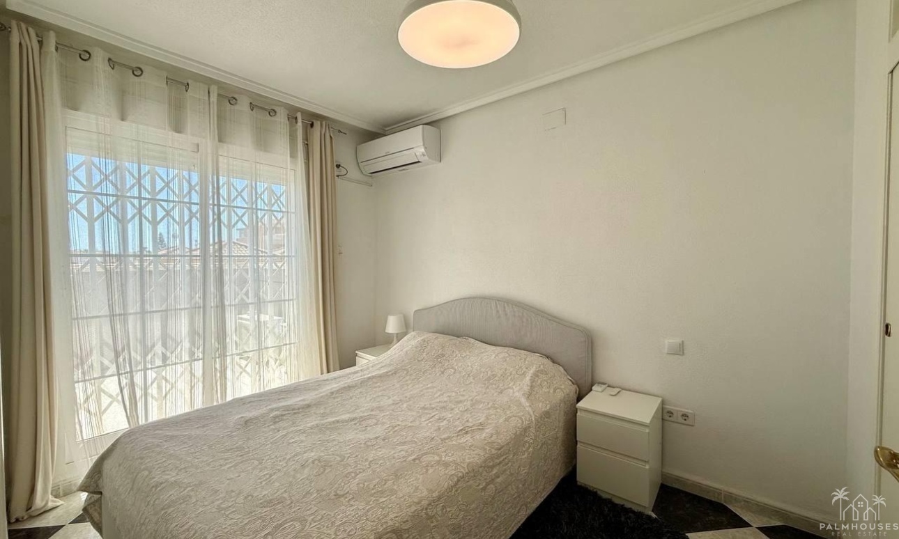 Herverkoop - Villa - Orihuela Costa - Playa Flamenca
