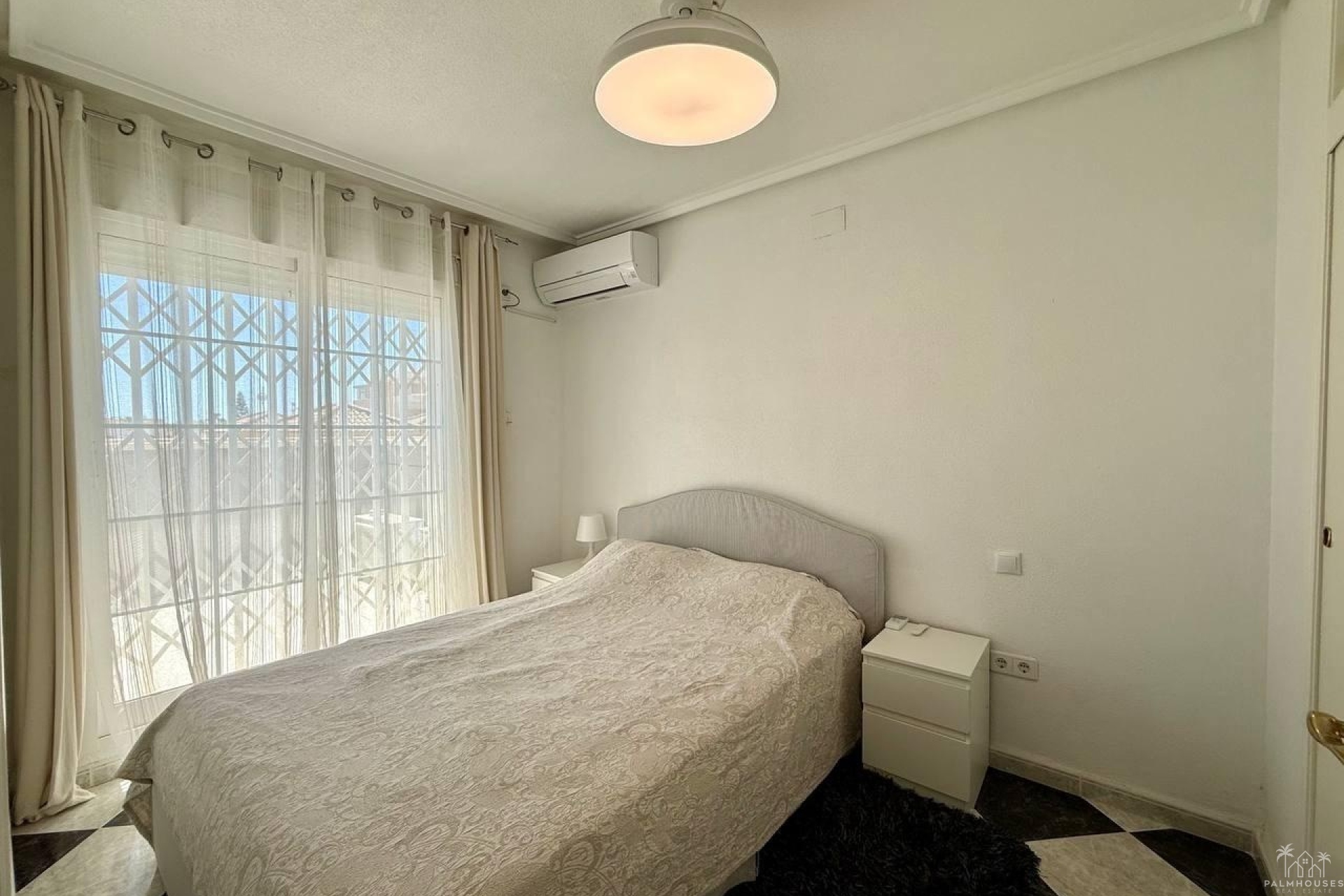 Herverkoop - Villa - Orihuela Costa - Playa Flamenca