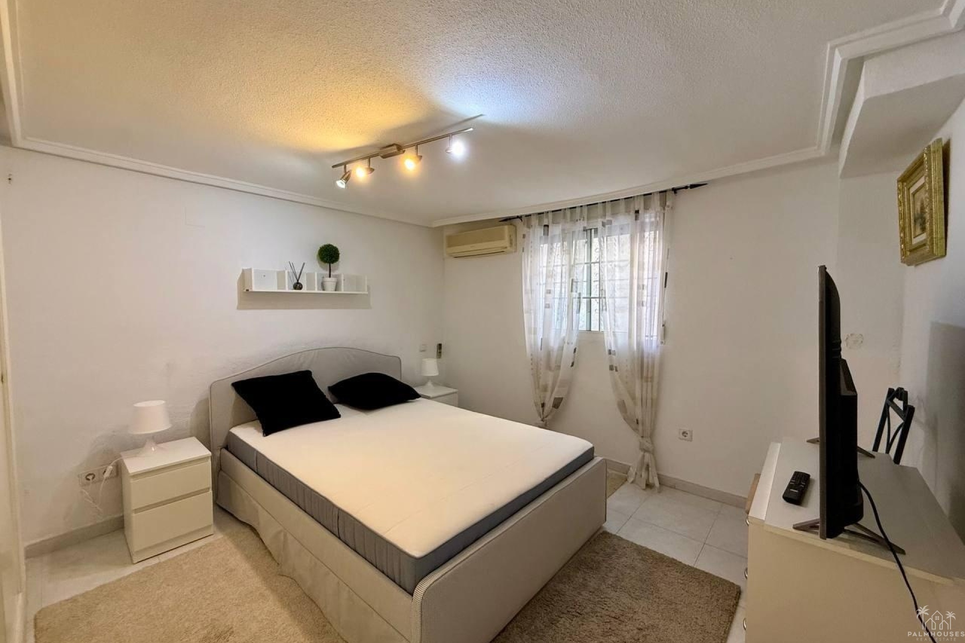 Herverkoop - Villa - Orihuela Costa - Playa Flamenca