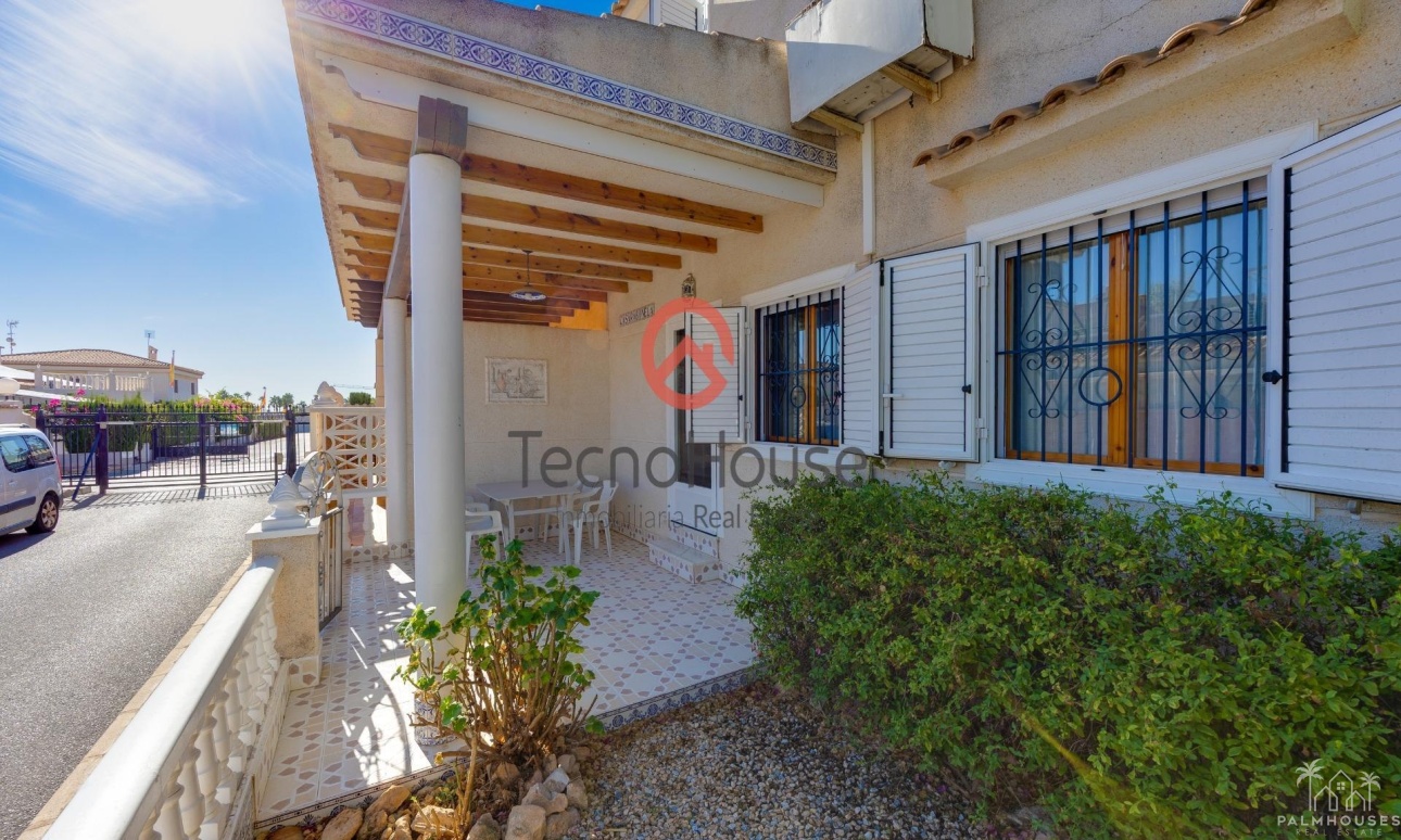 Herverkoop - Villa - Orihuela Costa - Playa Flamenca