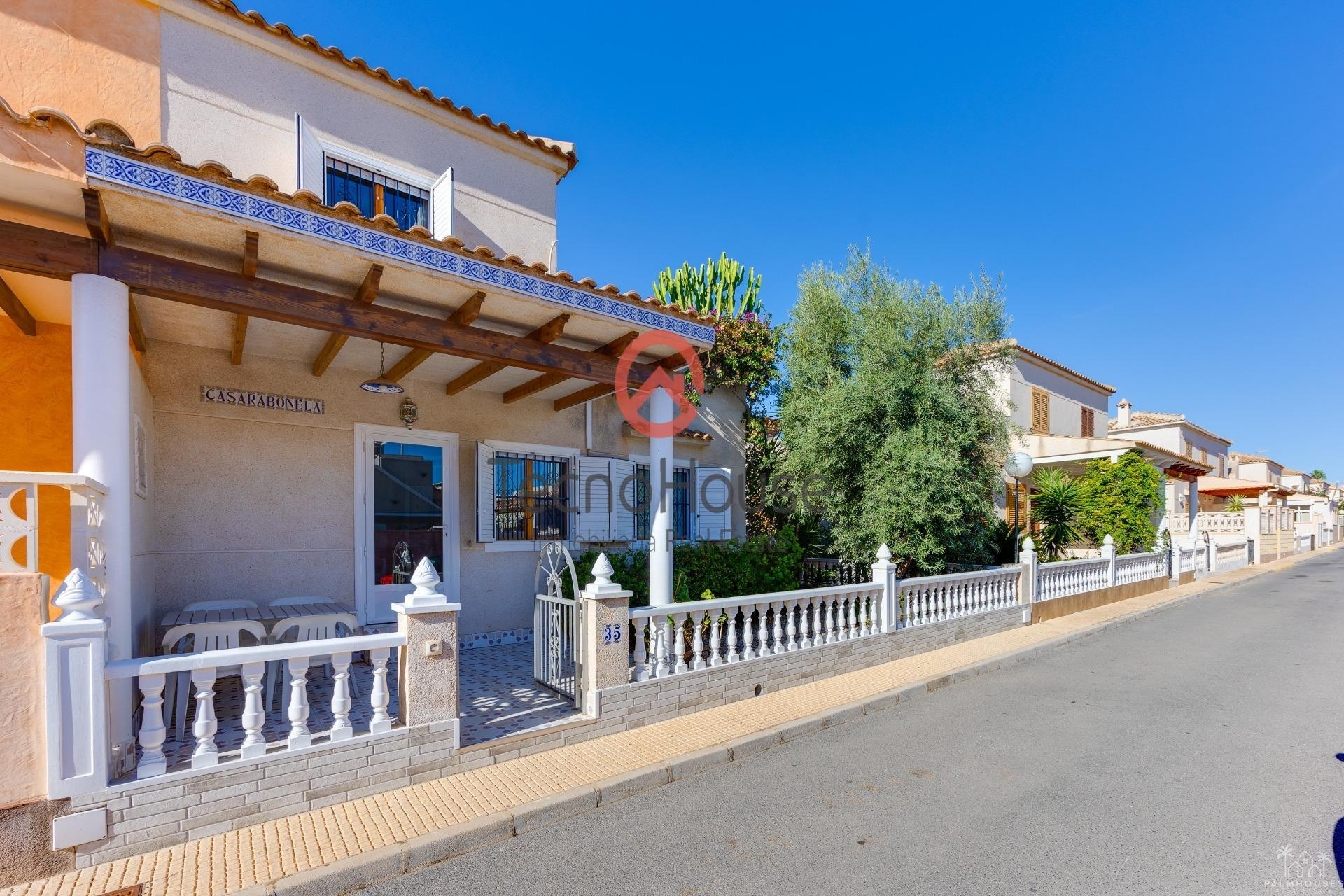 Herverkoop - Villa - Orihuela Costa - Playa Flamenca