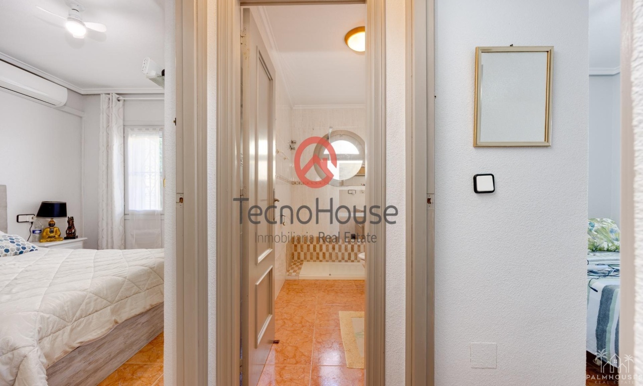 Herverkoop - Villa - Orihuela Costa - Playa Flamenca