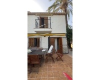 Herverkoop - Villa - Orihuela Costa - Punta Prima