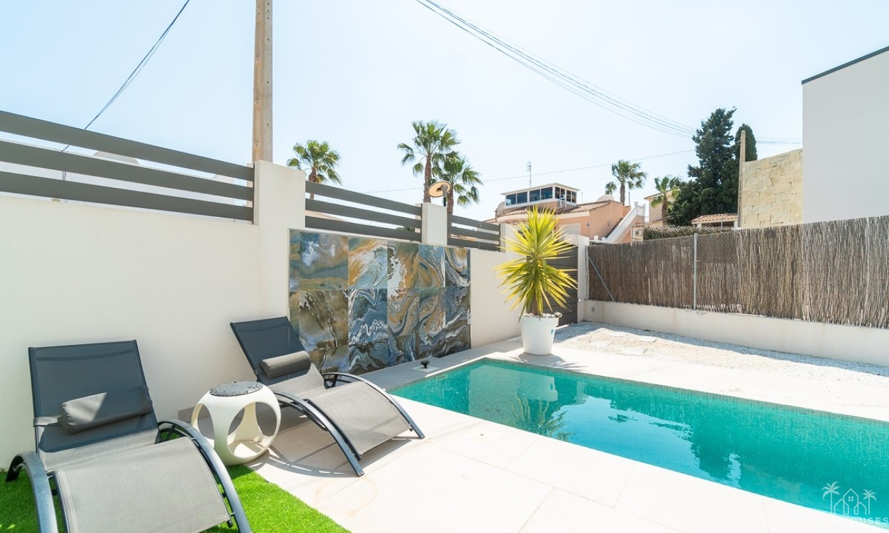 Herverkoop - Villa - Orihuela Costa - Villamartin