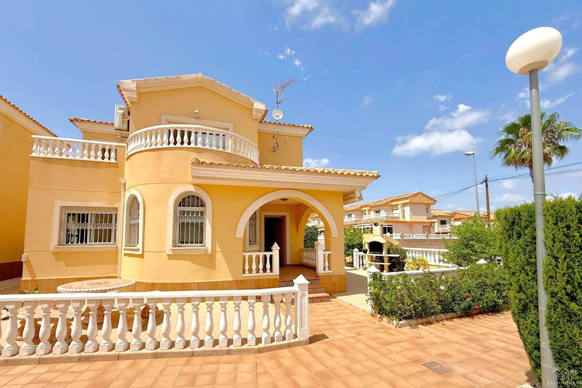 Herverkoop - Villa - Orihuela Costa - Villamartin