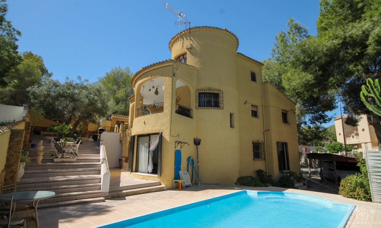 Herverkoop - Villa - Orihuela Costa