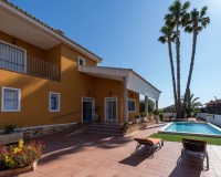 Herverkoop - Villa - Orihuela - Inland