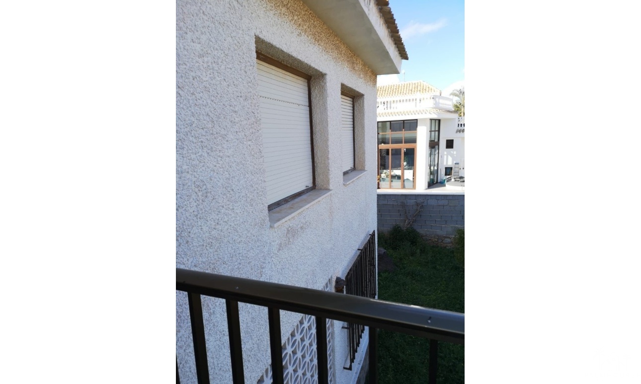 Herverkoop - Villa - Orihuela - La Zenia
