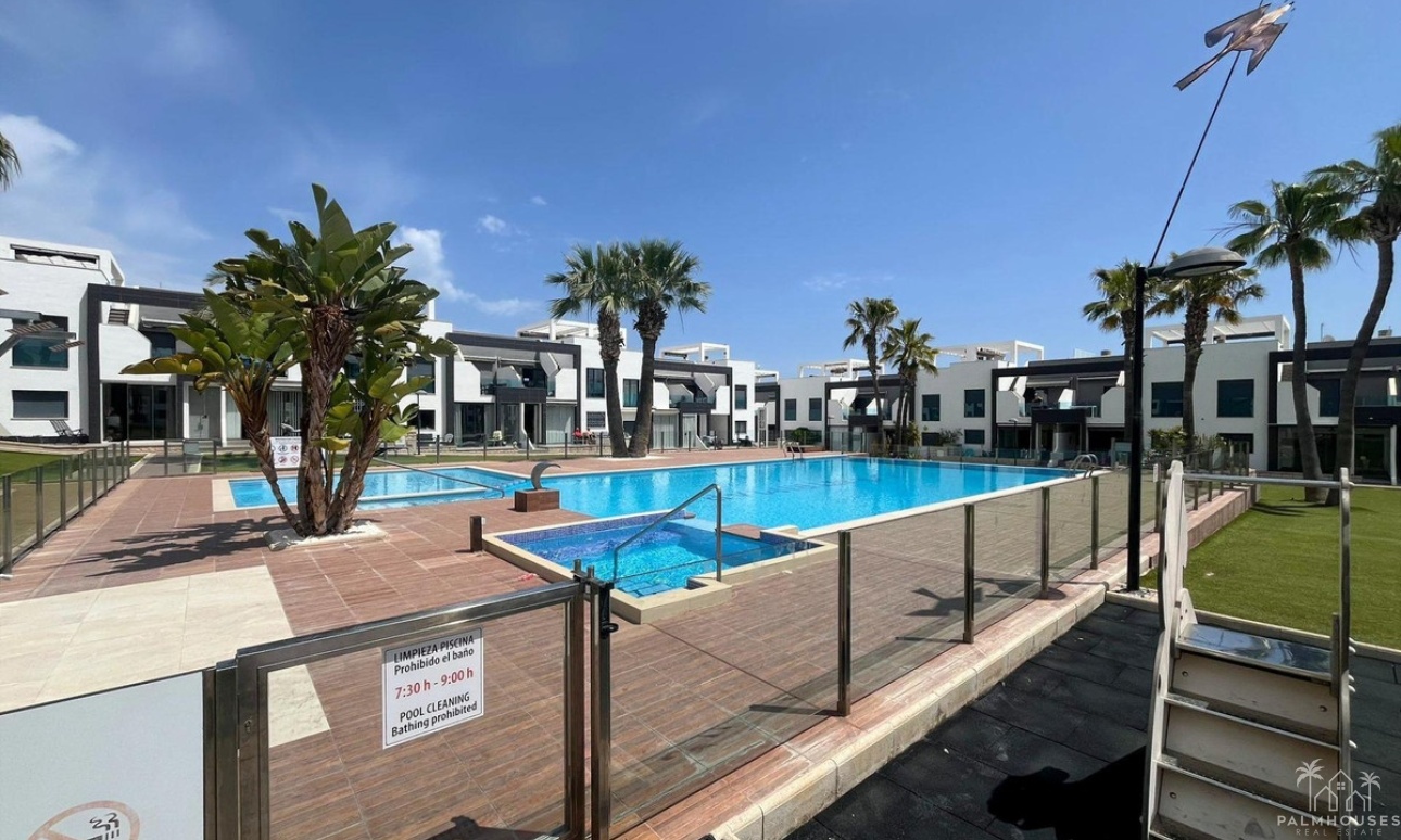 Herverkoop - Villa - Orihuela - La Zenia