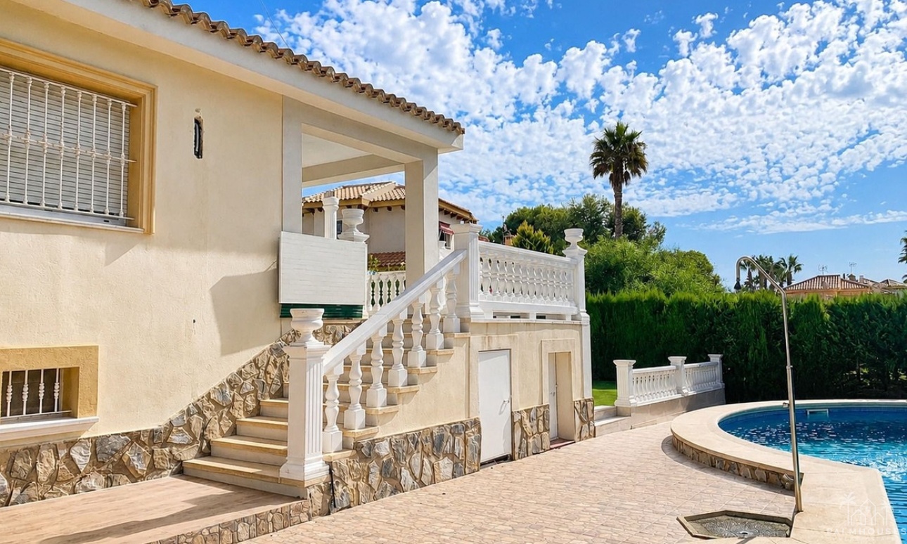 Herverkoop - Villa - Orihuela - La Zenia