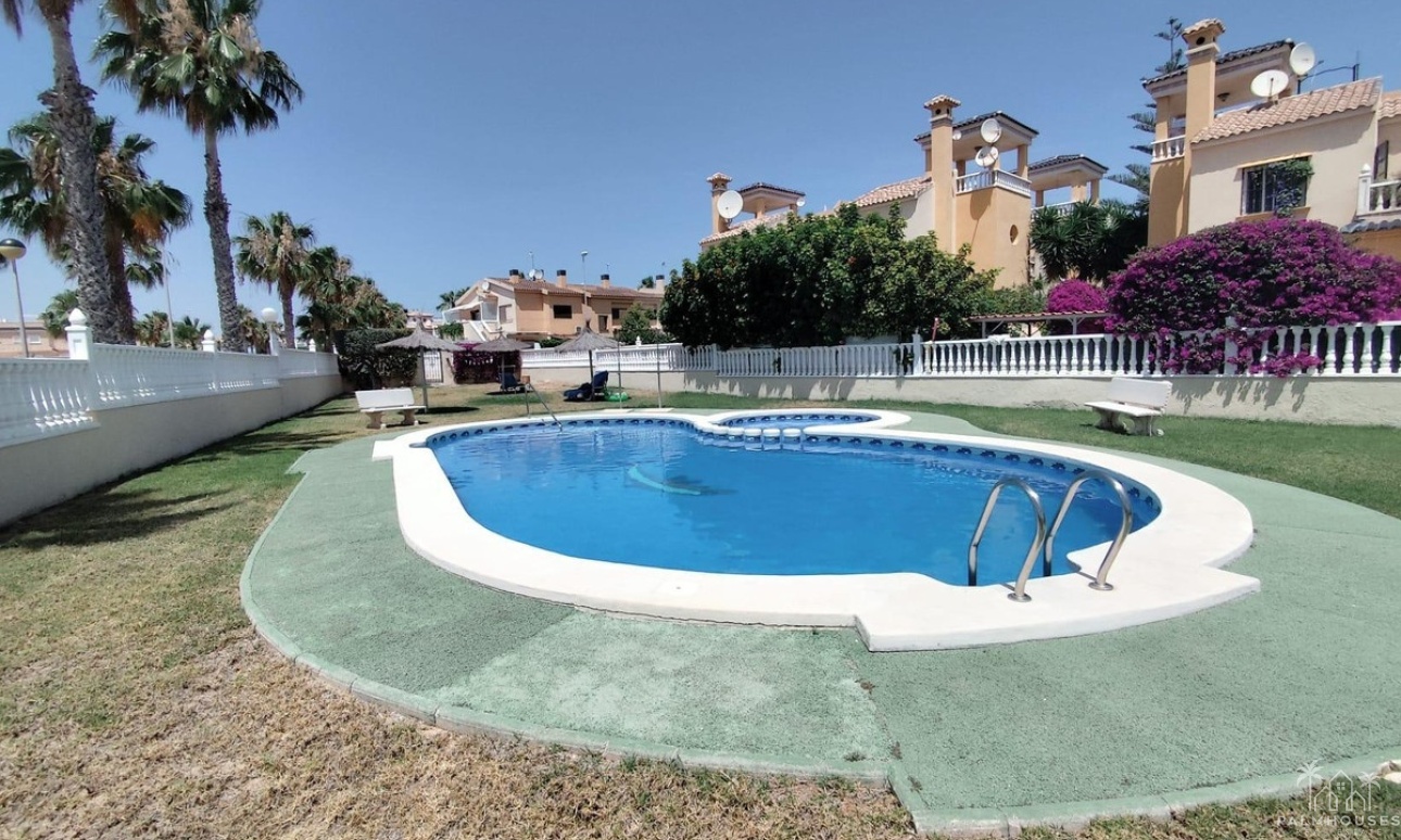 Herverkoop - Villa - Orihuela - Lomas de Cabo Roig