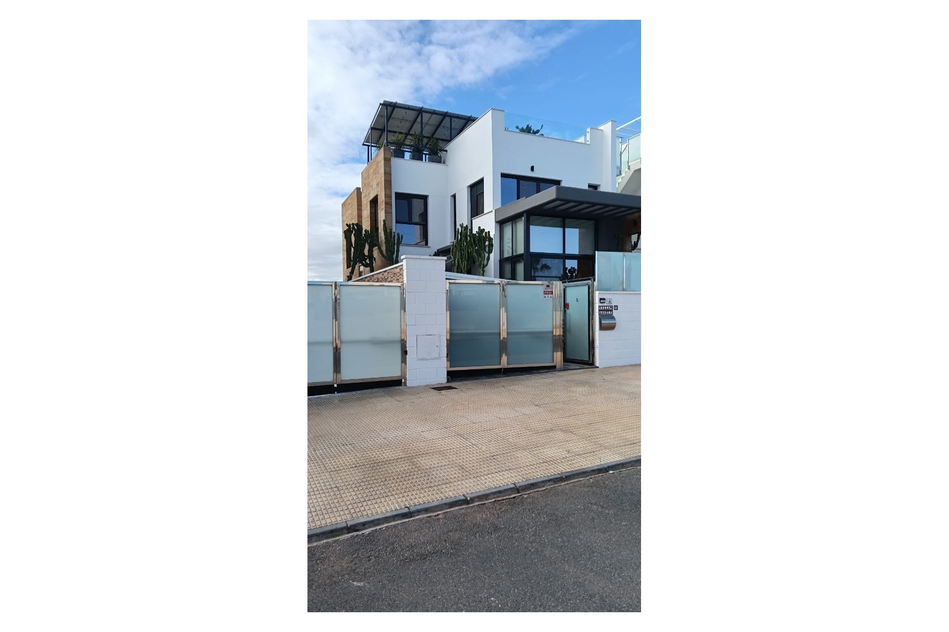 Herverkoop - Villa - Orihuela - Lomas de Cabo Roig