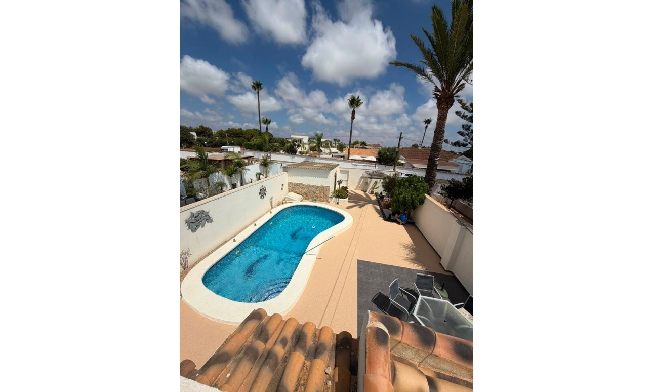 Herverkoop - Villa - Orihuela - Lomas de Don Juan