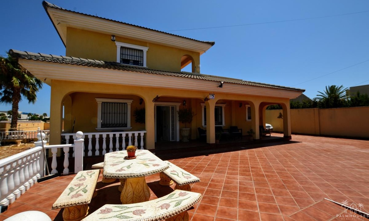 Herverkoop - Villa - Orihuela - Los Balcones