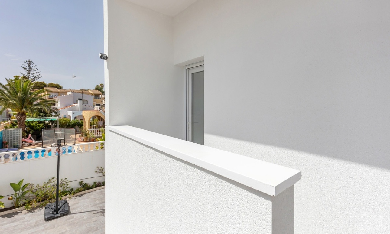 Herverkoop - Villa - Orihuela - Los Balcones