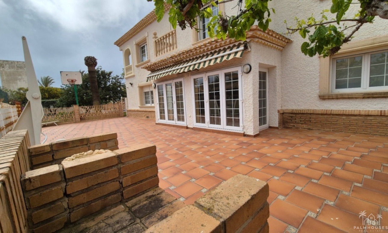 Herverkoop - Villa - Orihuela - Orihuela Centro