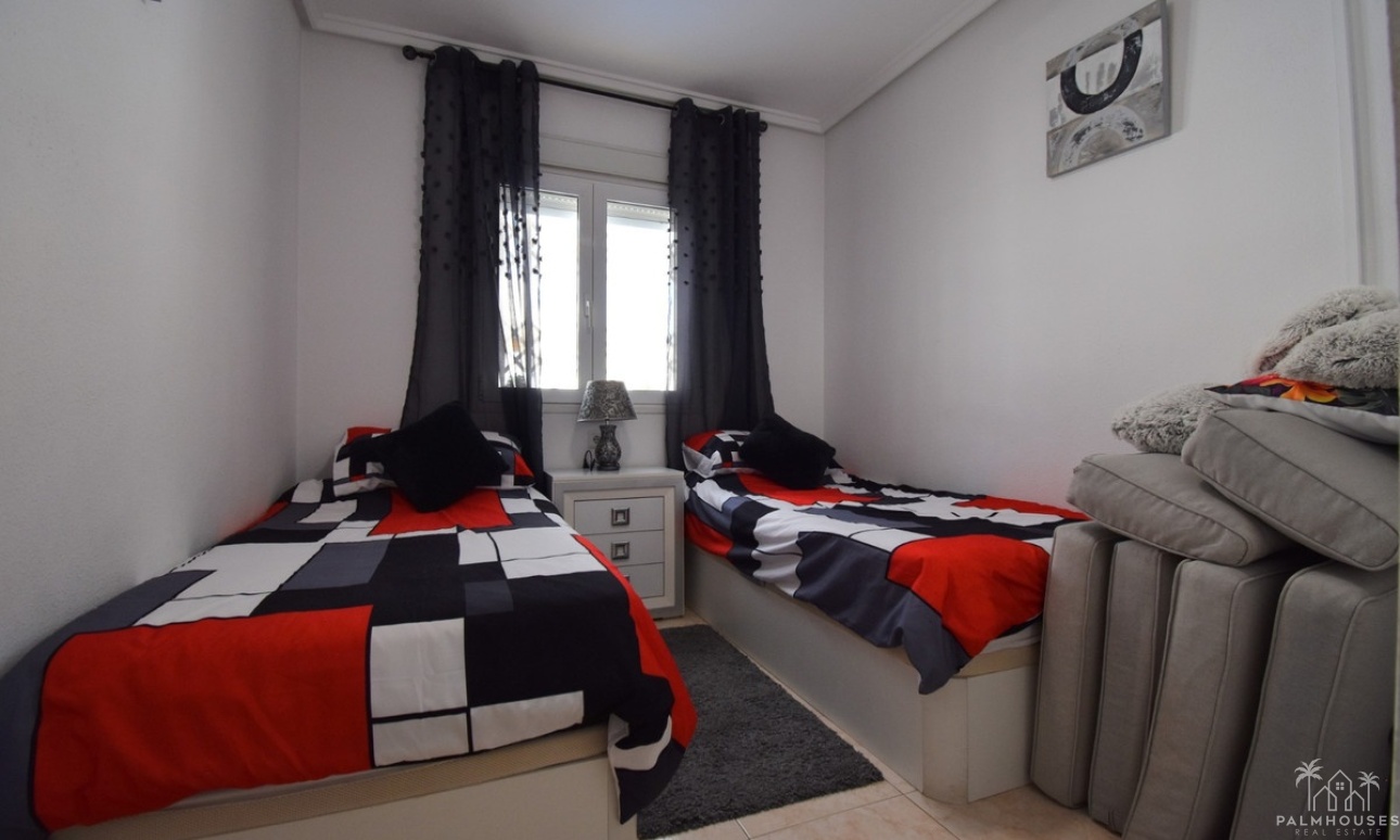 Herverkoop - Villa - Orihuela - Playa Flamenca